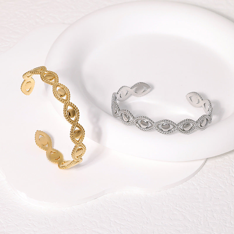 Bracciale in acciaio al titanio con design a occhio per donne, bracciale aperto in acciaio inossidabile con placcatura PVD