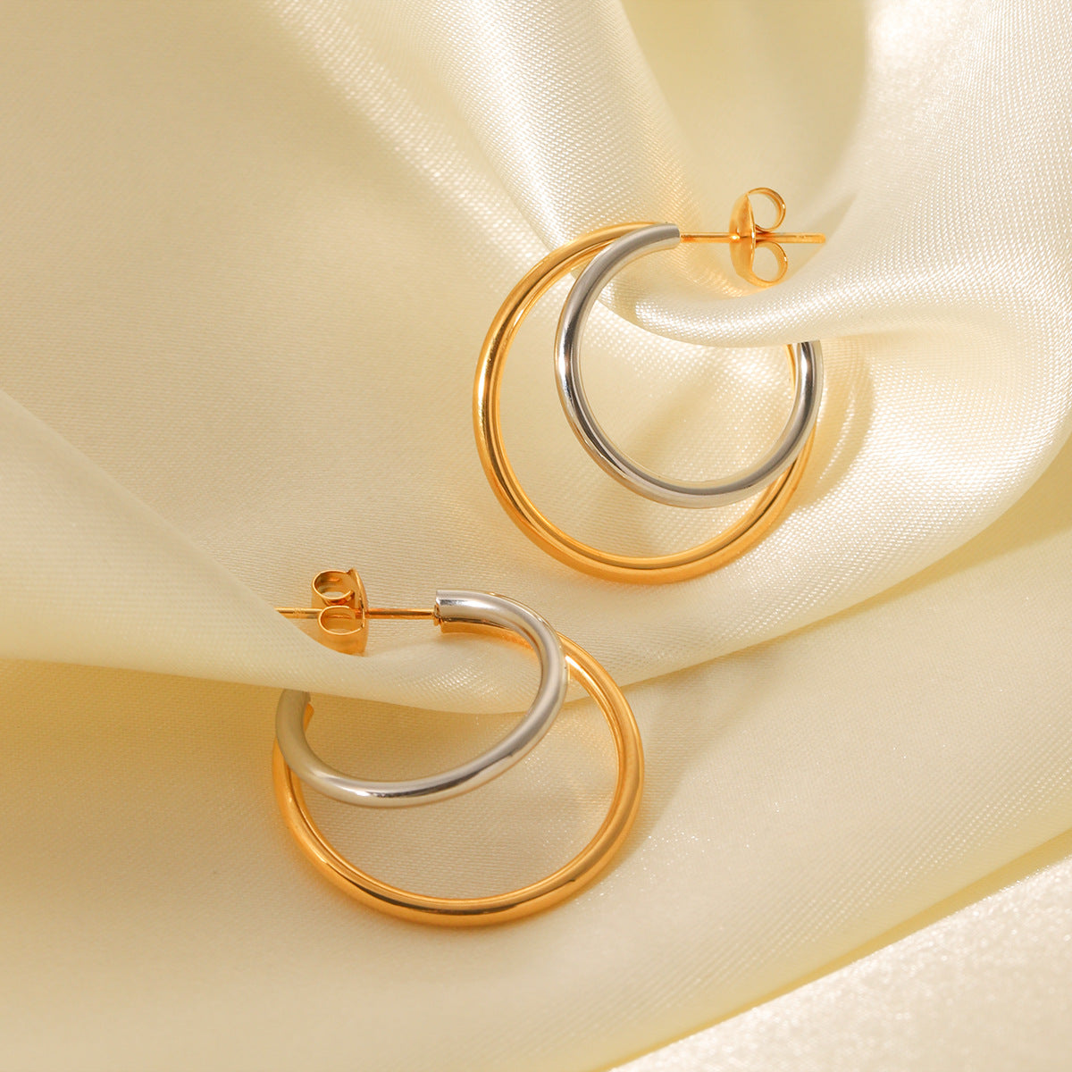 Minimalist Geometric Titanium Steel Double-Layer Linear Earrings for Women with Plated Finish