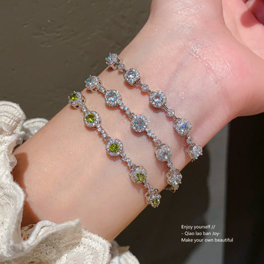 Elegant Round Geometric Brass Bracelet with Cubic Zirconia Inlay for Women
