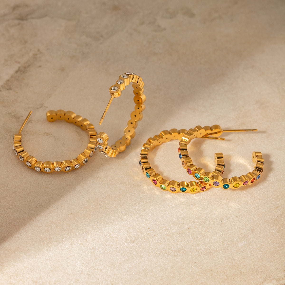 Minimalist Cold-Tone Stainless Steel Hoop Earrings with 18K Gold Plating and White Rhinestone Accent