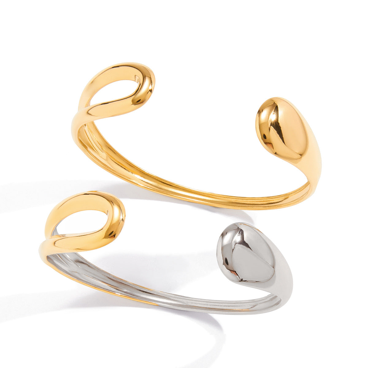 Pulsera minimalista geométrica de acero titanio chapado en oro para mujer con diseño de abertura ajustable