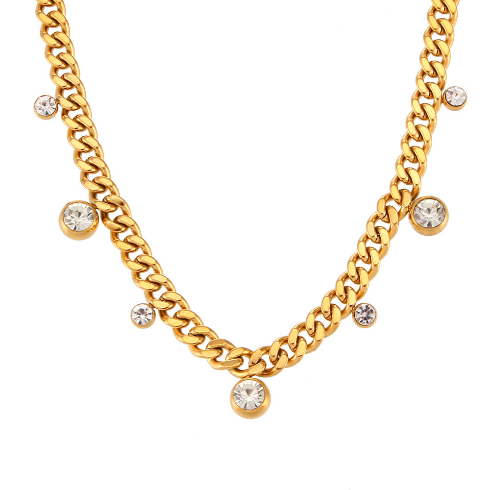 Collana da donna alla moda vintage in acciaio inossidabile con maglia cubana geometrica, pendente in acciaio al titanio e intarsi in strass
