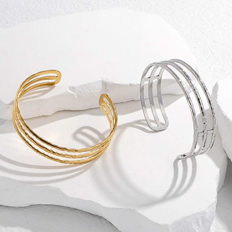 Bracciale Minimalista Geometrico in Acciaio Inossidabile con Finitura Placcata da Donna