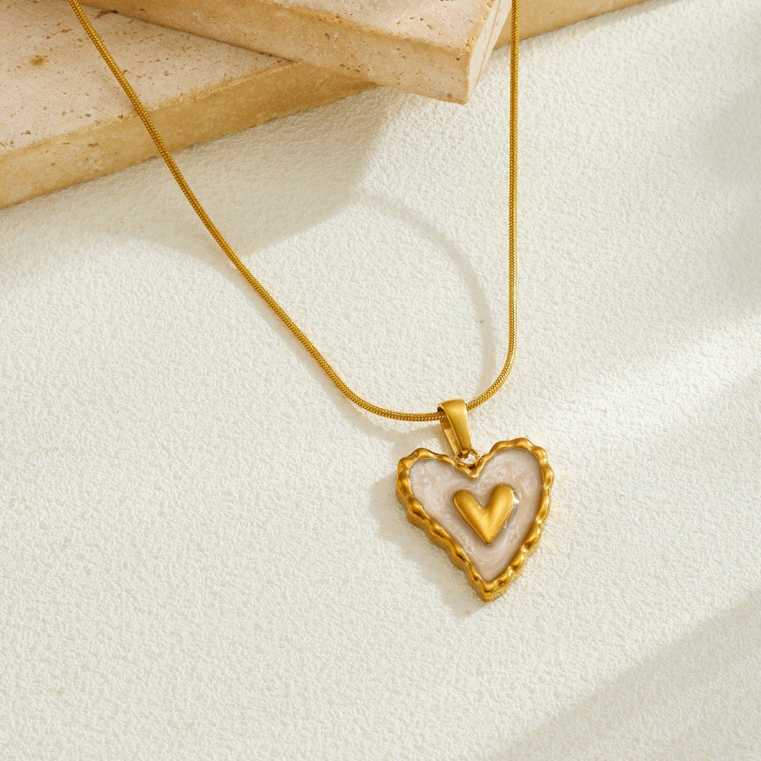 Vintage Gold Plated Drip Oil Heart Stainless Steel Snake Chain Necklace for Women