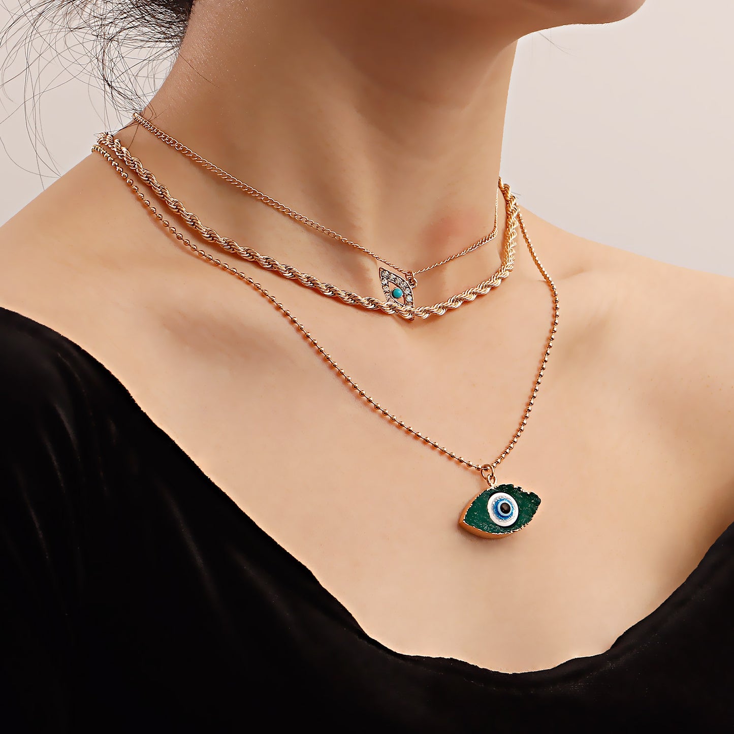 Minimalist Geometric Evil Eye Pendant Necklace in Alloy with Electroplating on Twisted Chain for Women