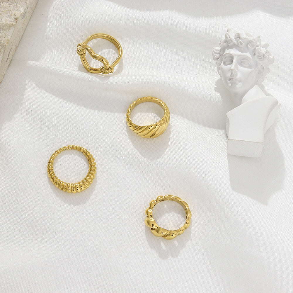 Fashionable OL Style Geometric Heart-Shaped Stainless Steel Hollow Twisted Ring with Plating Finish for Women