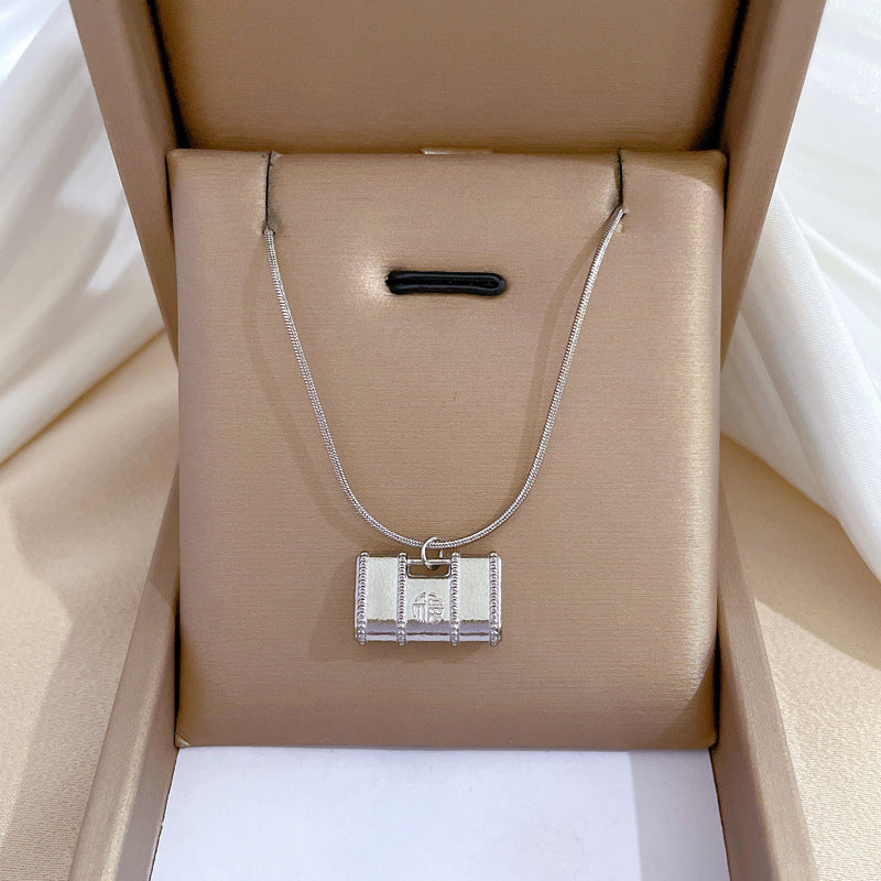 Minimalist Geometric Fu Character Pendant Necklace for Women Made of Titanium Steel with Gold Plating Locket Chain