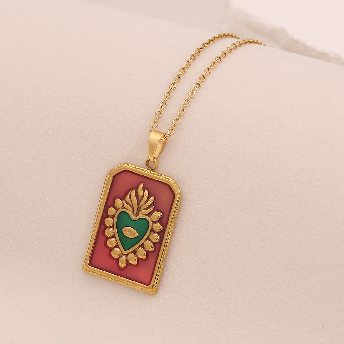 Fashionable Heart-Shaped Tarot Pendant Necklace in Stainless Steel with Enamel Finish for Women