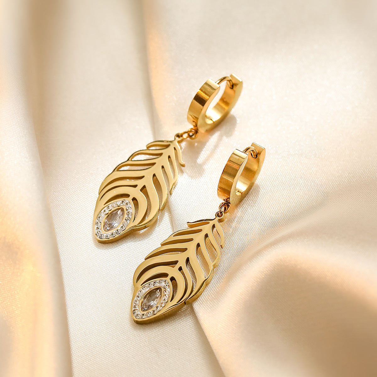 Vintage-Style Feather-Shaped Titanium Steel Earrings for Women with Real Gold Plating and Zircon Inlay