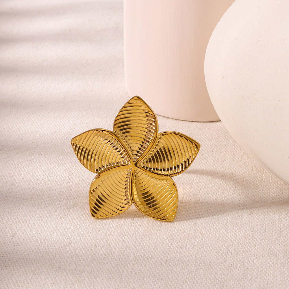 Minimalist Bohemian Floral and Geometric Stainless Steel Ring for Women with 18K Vacuum Plating