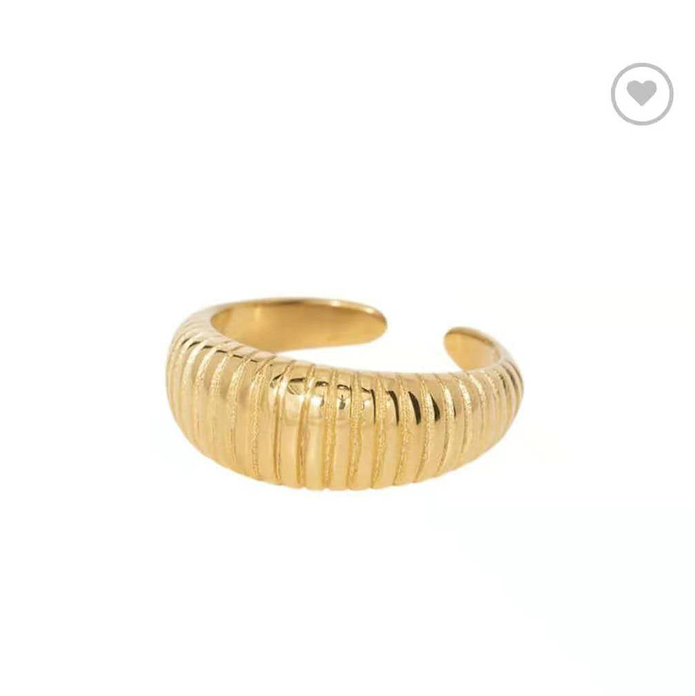 Orecchini a perno da donna a forma di goccia in acciaio inossidabile placcato, dal design minimalista