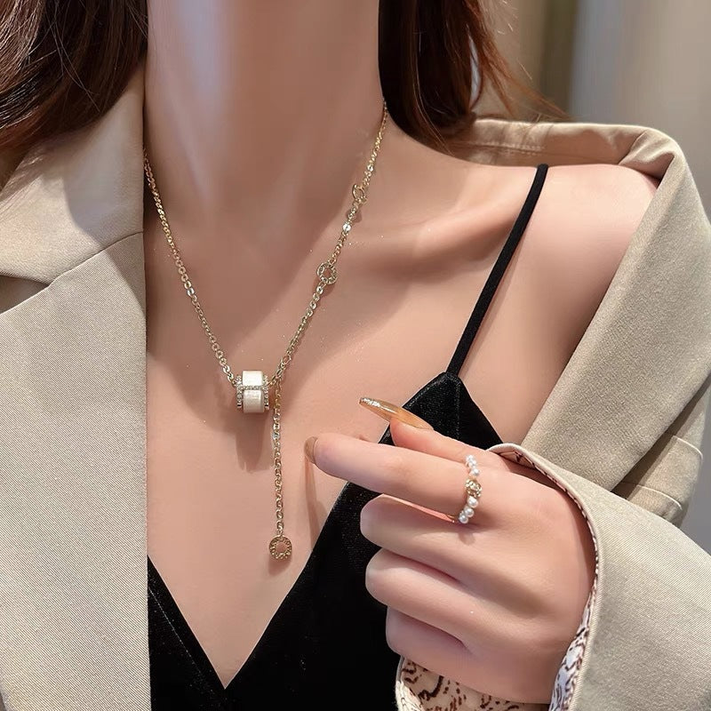 Luxury 18K Gold Plated Titanium Steel Cat's Eye Geometric Pendant Necklace Cuban Chain for Women