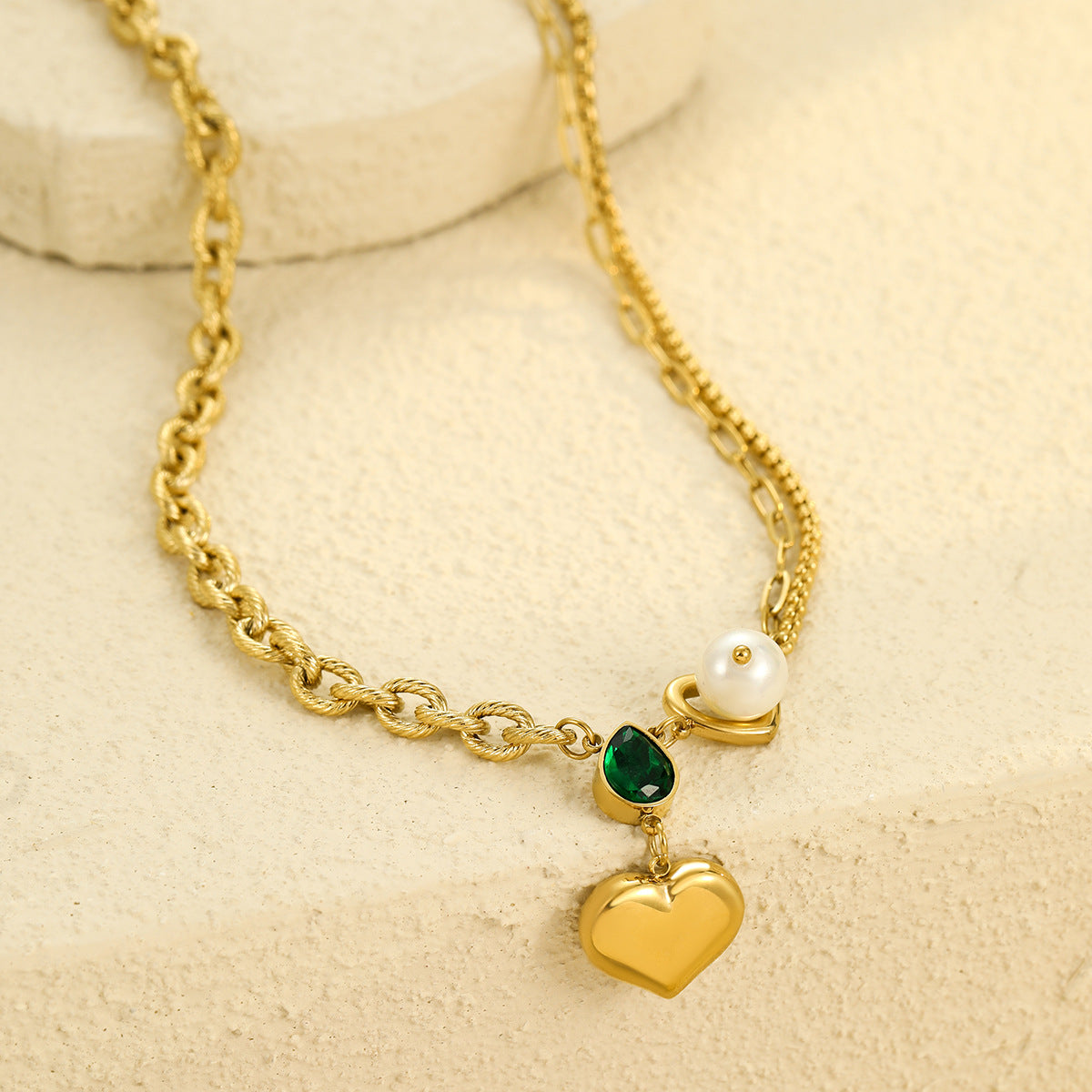Collar Minimalista de Acero de Titanio con Forma de Corazón, Acentos de Perlas y Zirconia en Forma de Gota, Chapado en Oro de 18K, Cadena de Acero Inoxidable para Clavícula para Mujer