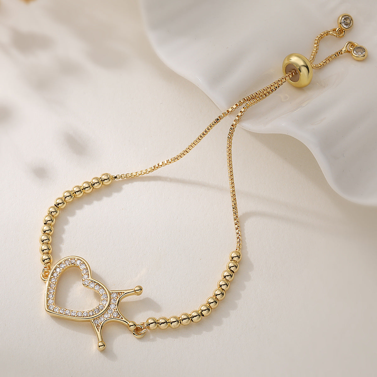 Sweet 18K Gold Plated Brass Heart Cubic Zirconia Inlay Bracelet for Women
