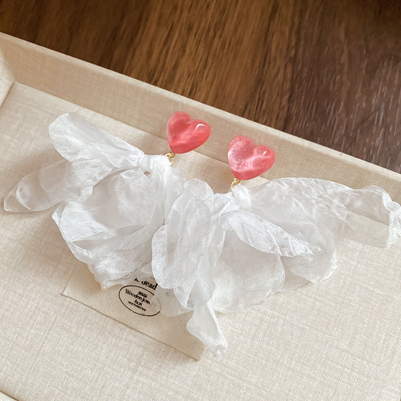 Orecchini a perno con perle e fiori delicati da donna, con perni in argento sterling 925 — Gioielli per l'orecchio freschi e dolci per primavera estate