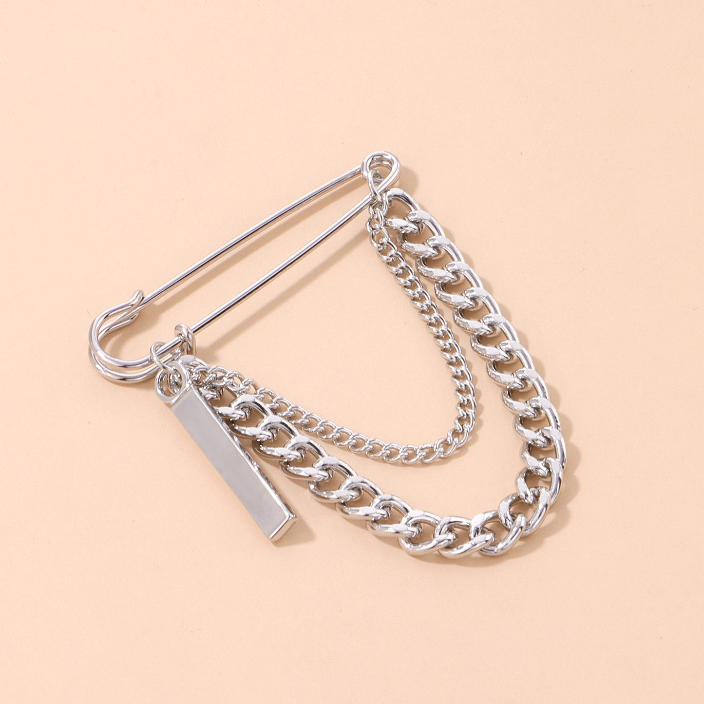 Geometric Alloy Chain Brooch for Men and Women - Plated Streetwear Fashion Jewelry - Kawaii Minimalist Style