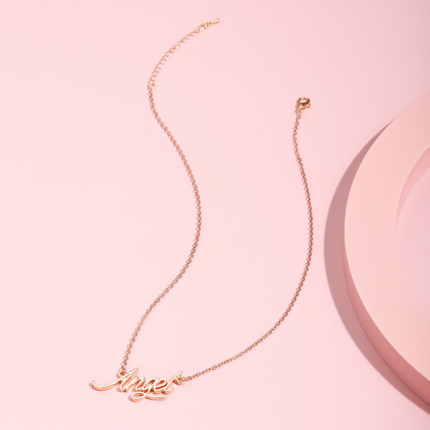Collana con ciondolo alfabeto minimalista per bambini, catena in lega con finitura placcata, gioielli regolabili per clavicola
