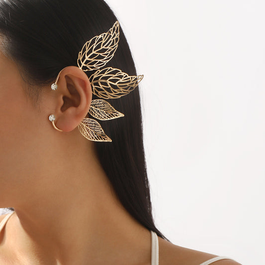 Bold Creative Gold-Plated Copper Leaf and Alloy Star Ear Cuff for Women with Rhinestone Inlay