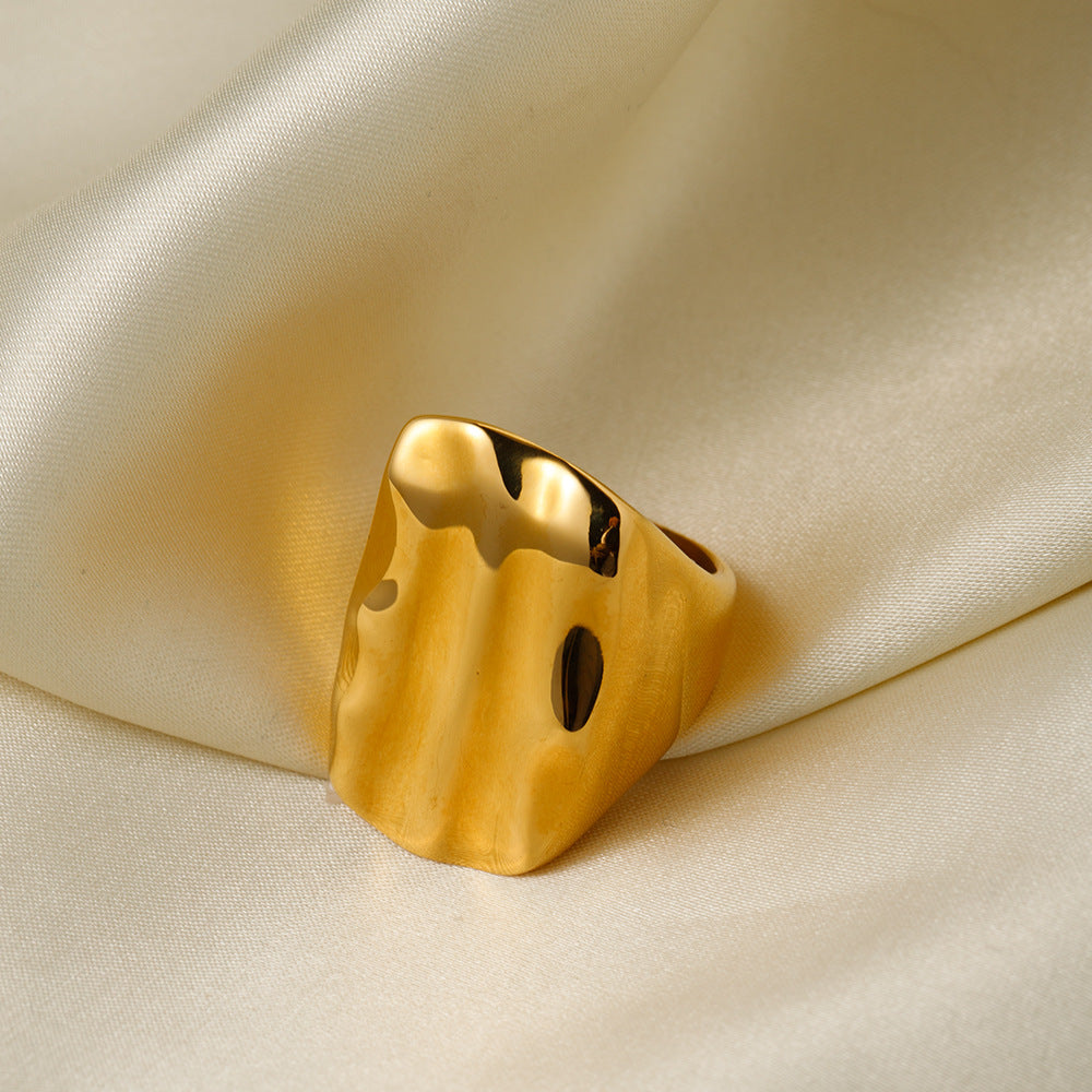 Anello in acciaio inossidabile con texture geometrica stile Ins con placcatura in oro 18 carati da donna