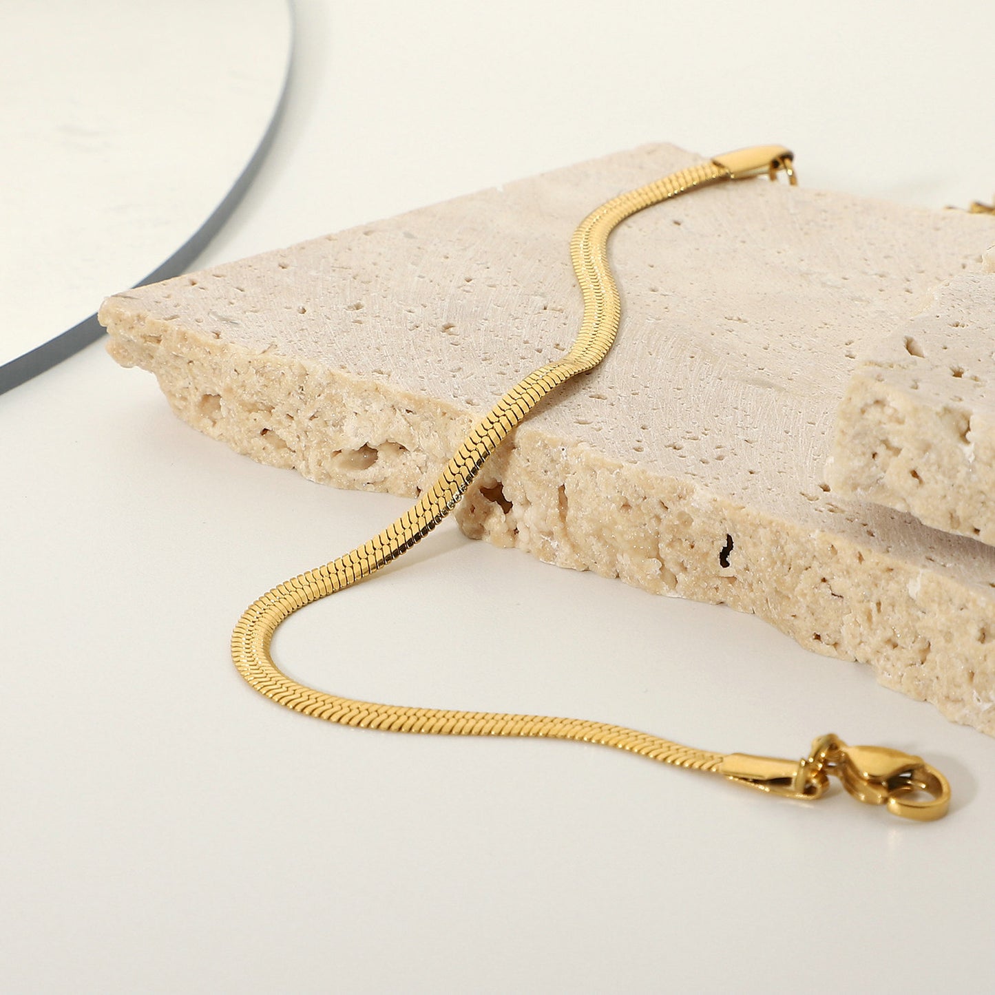 Ins Style Electroplated Stainless Steel Geometric Blade Snake Chain Bracelet for Women