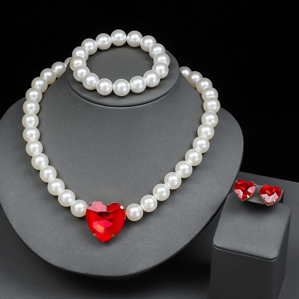 Minimalist Heart-Shaped Pearl Necklace Set with Alloy Pendant, Electroplated Finish, Includes Earrings Bracelet and Necklace for Women