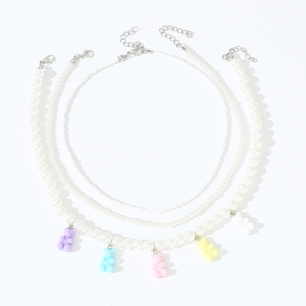 Collana con Ciondolo in Resina a Forma di Orsetto Carino e Perle Bianche per Bambini, Catena Fatta a Mano con Perline Rotonde