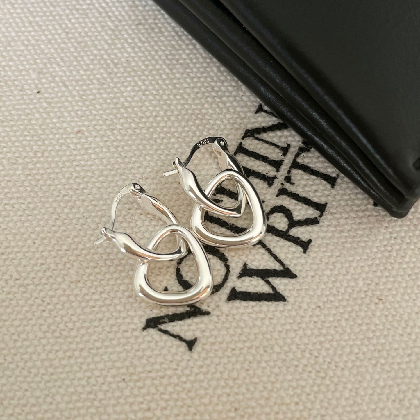 Minimalist Star-Shaped S925 Sterling Silver Hoop Earrings Handmade with Heart Motif