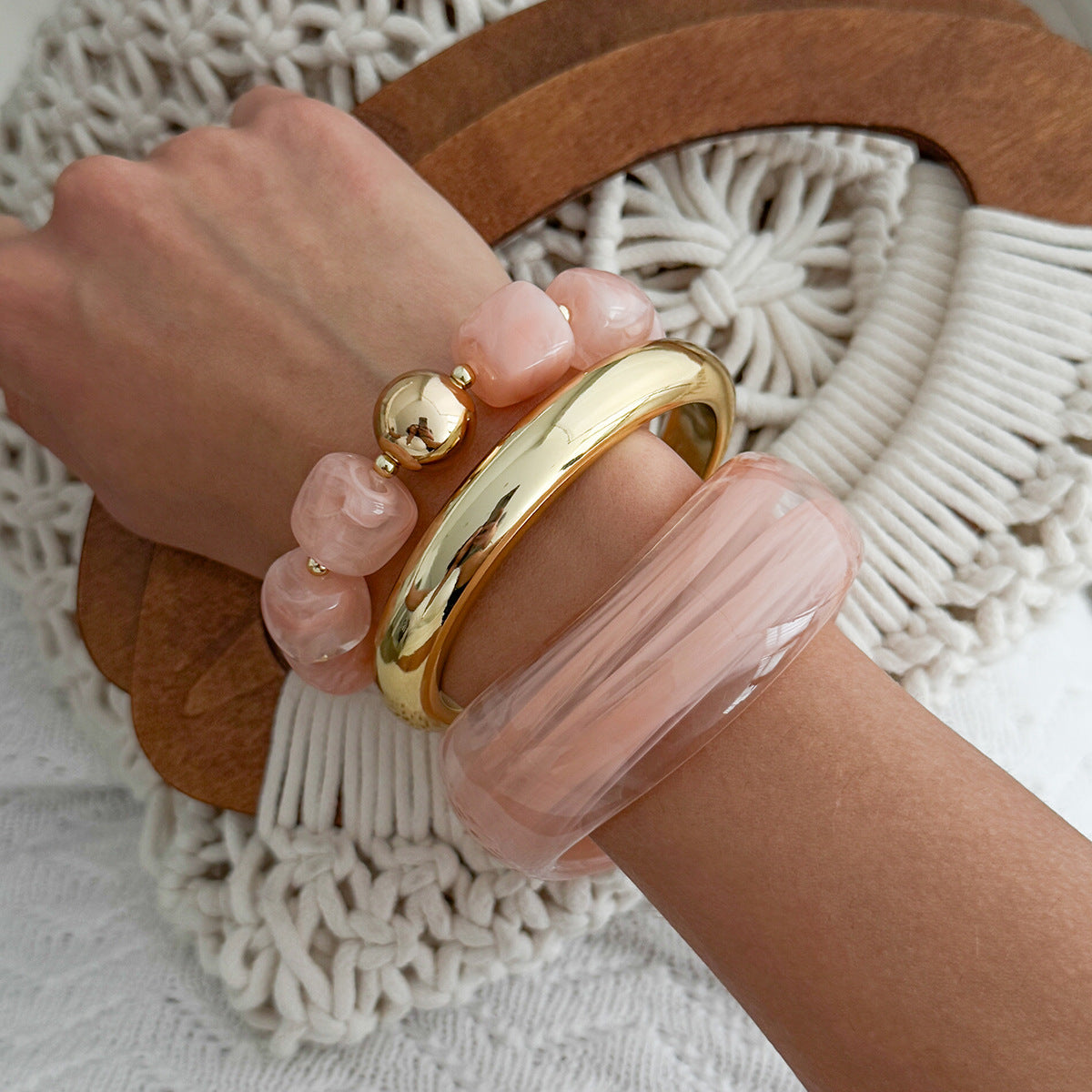 Minimalist Elegant Geometric Gradient Resin Plated Bangle Bracelet