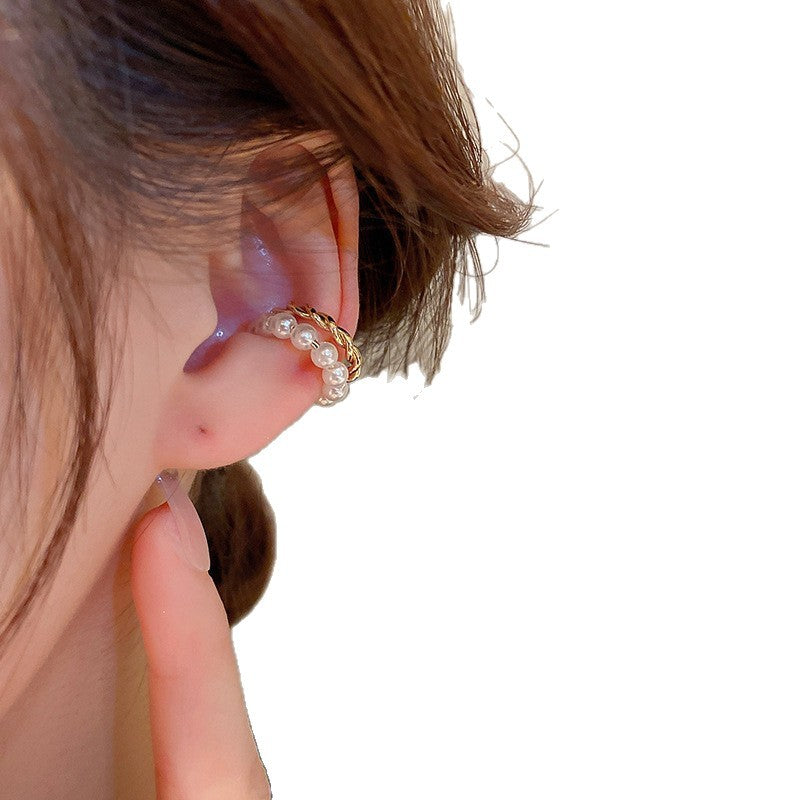 Sparkling Zircon Butterfly Ear Cuffs for Women Minimalist Elegant Ear Bone Clips with Simulated Pearl Accents