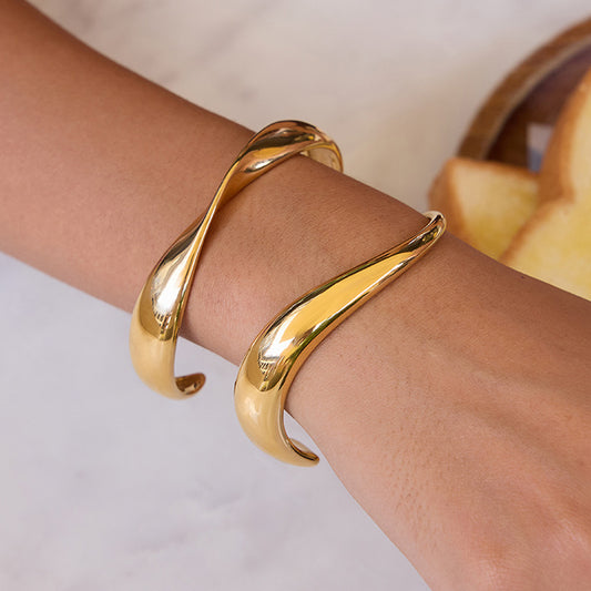 Anillo brazalete geométrico minimalista de lujo, chapado en oro de 18 quilates, de acero inoxidable, joyería de moda para mujer