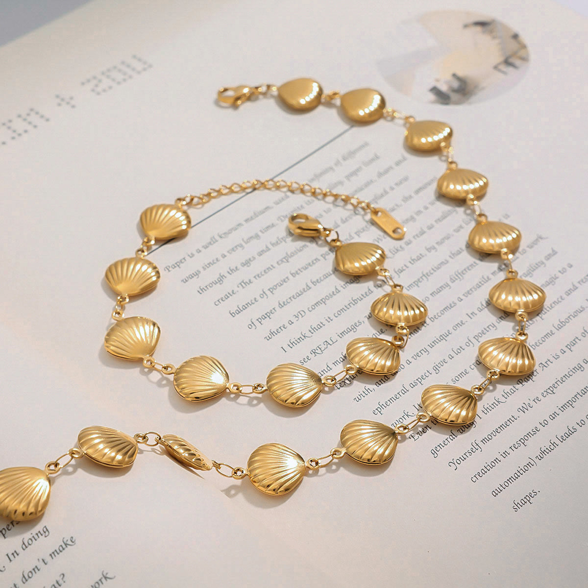 Ocean-Inspired Minimalist Titanium Steel Necklace and Bracelet Set for Women with Shell Motifs and Electroplated Finish