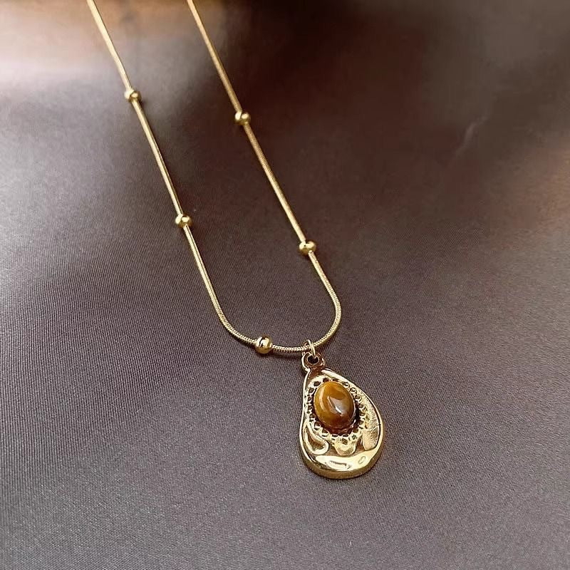 U-Shaped Geometric Round Titanium Steel Plated Pendant Necklace for Unisex