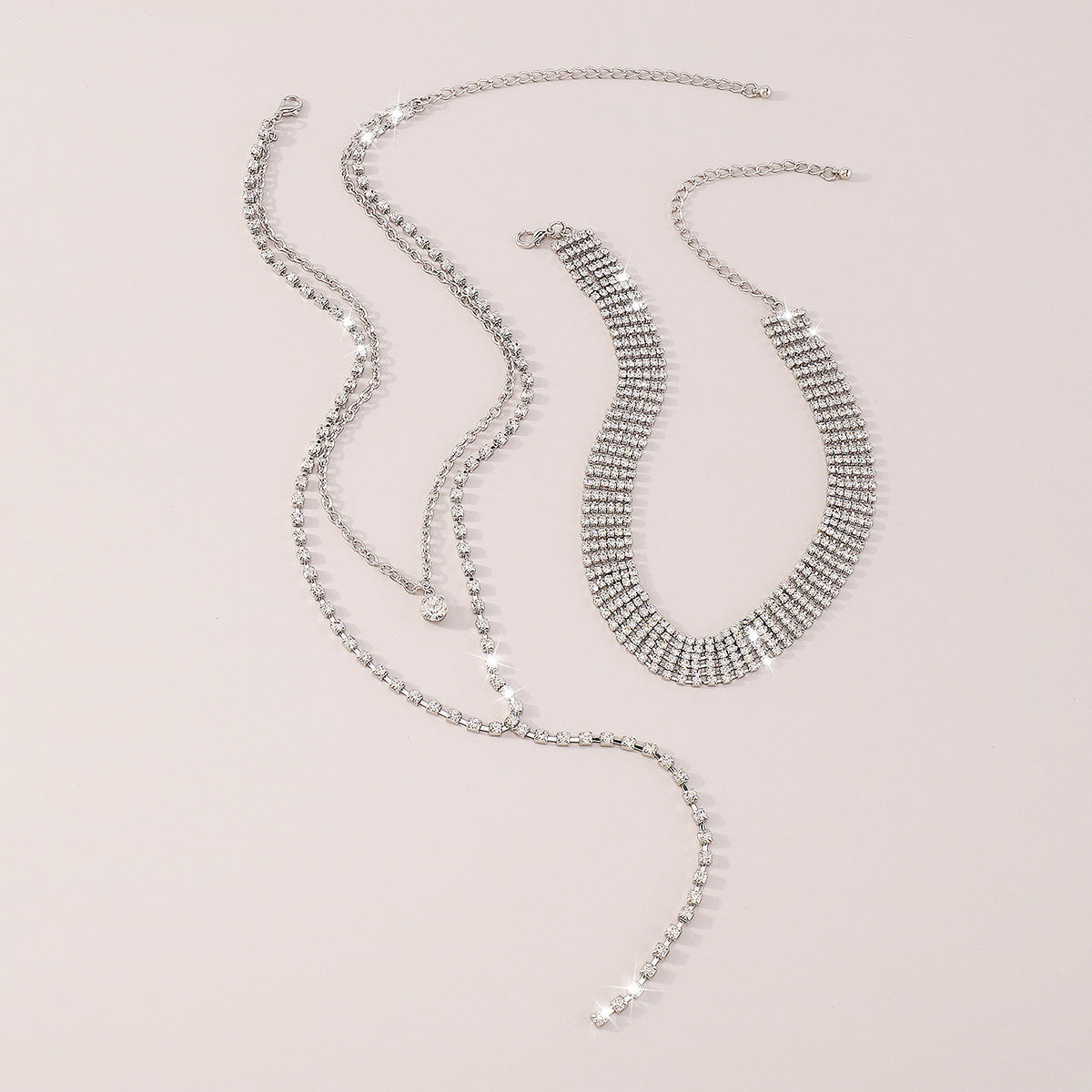 Collar de cadena geométrico dulce y atrevido con flecos de pedrería para mujer, collar con colgante de lujo de aleación chapada