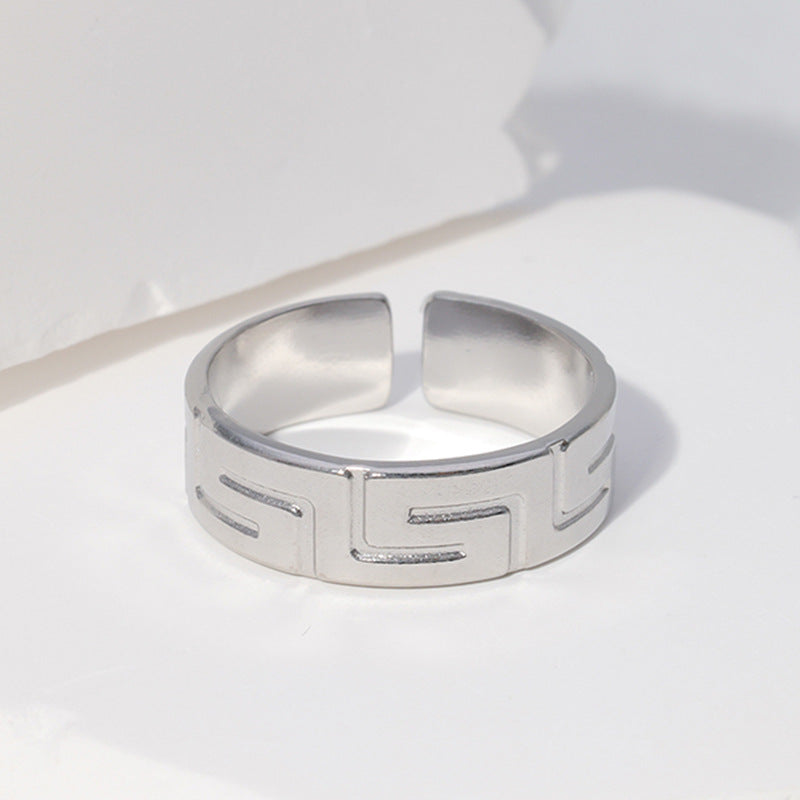 Minimalist Titanium Steel Leaf and Heart Shape Open Ring for Women with Plated Finish