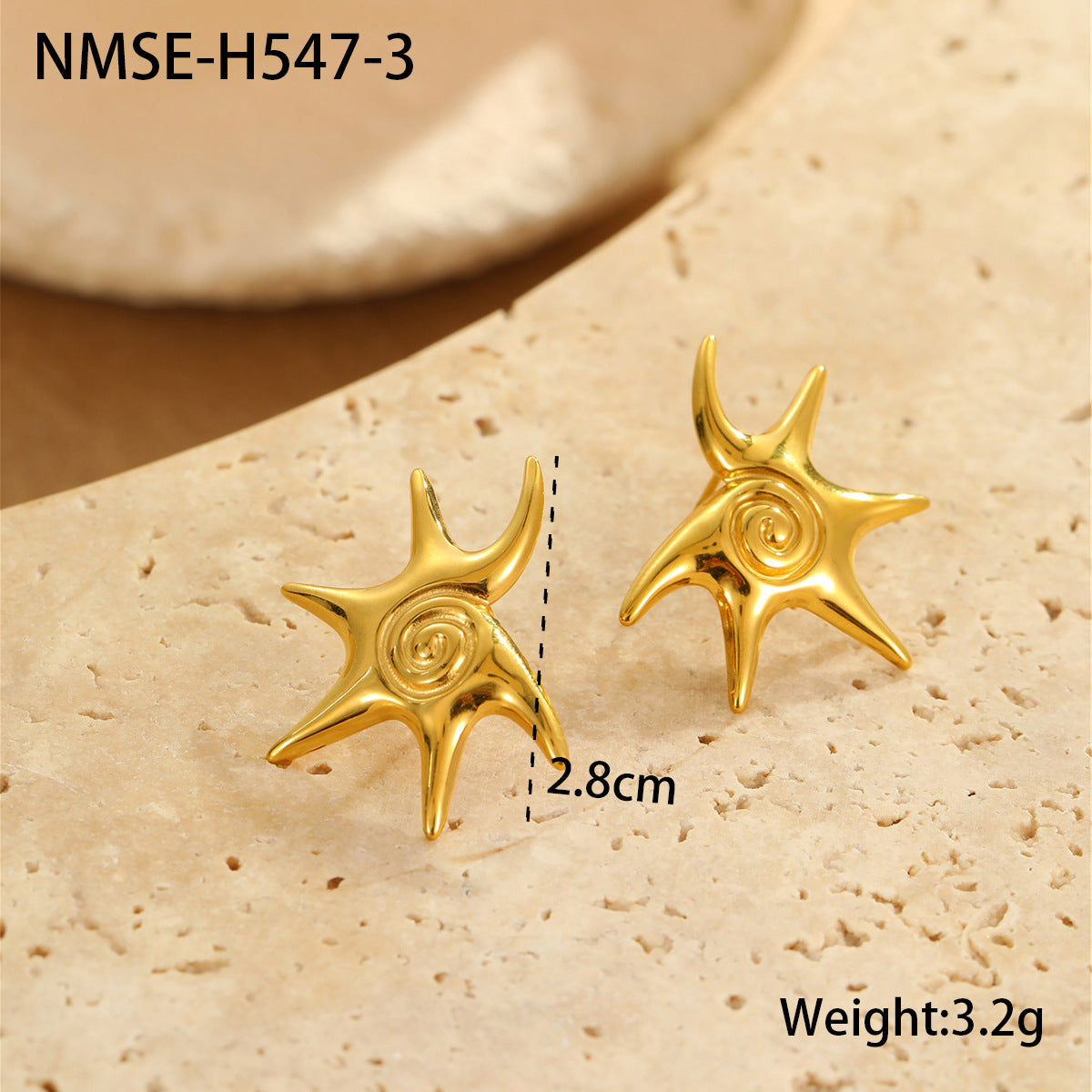 Collana da donna a forma di stella geometrica alla moda in acciaio inossidabile con finitura galvanizzata