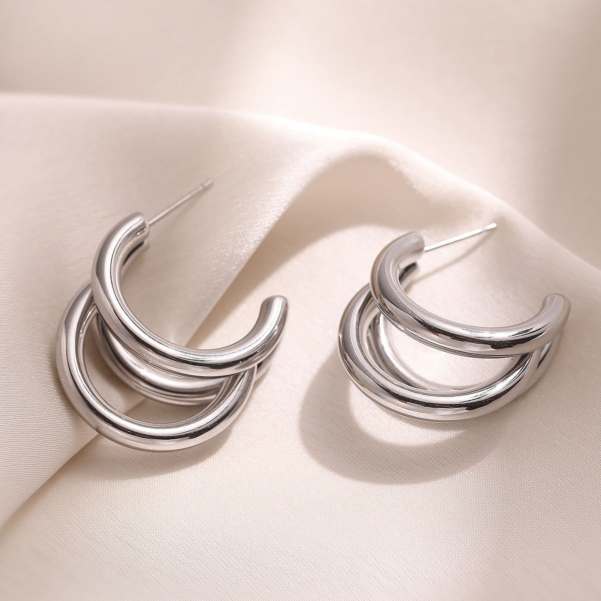 Minimalist Geometric Stainless Steel Earrings for Women with 18K Gold Plating, Irregular Design, Versatile Fashion Accessory
