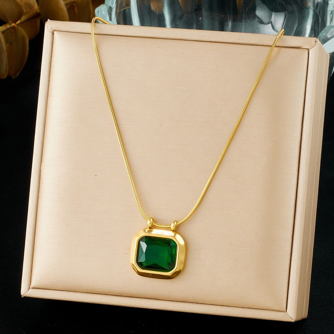 Vintage Geometric Square Round Rhinestone Inlay Gold Plated Stainless Steel Pendant Necklace with Snake Chain for Women