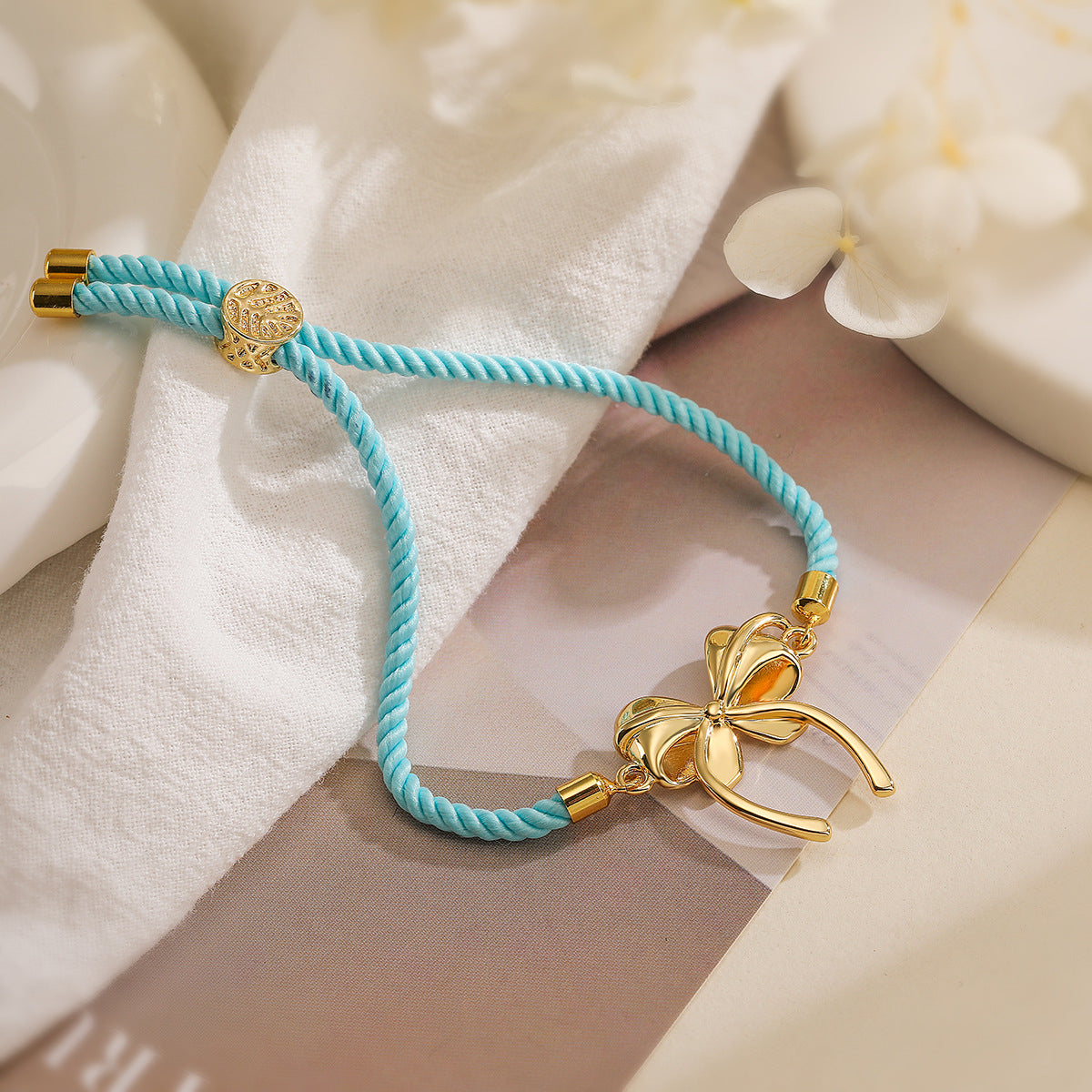 Sweet Bowknot-Shaped Hand Chain for Women with Copper Base Plated in 18K Gold and Micro-Paved Zirconia, Geometric Design Fashion Accessory