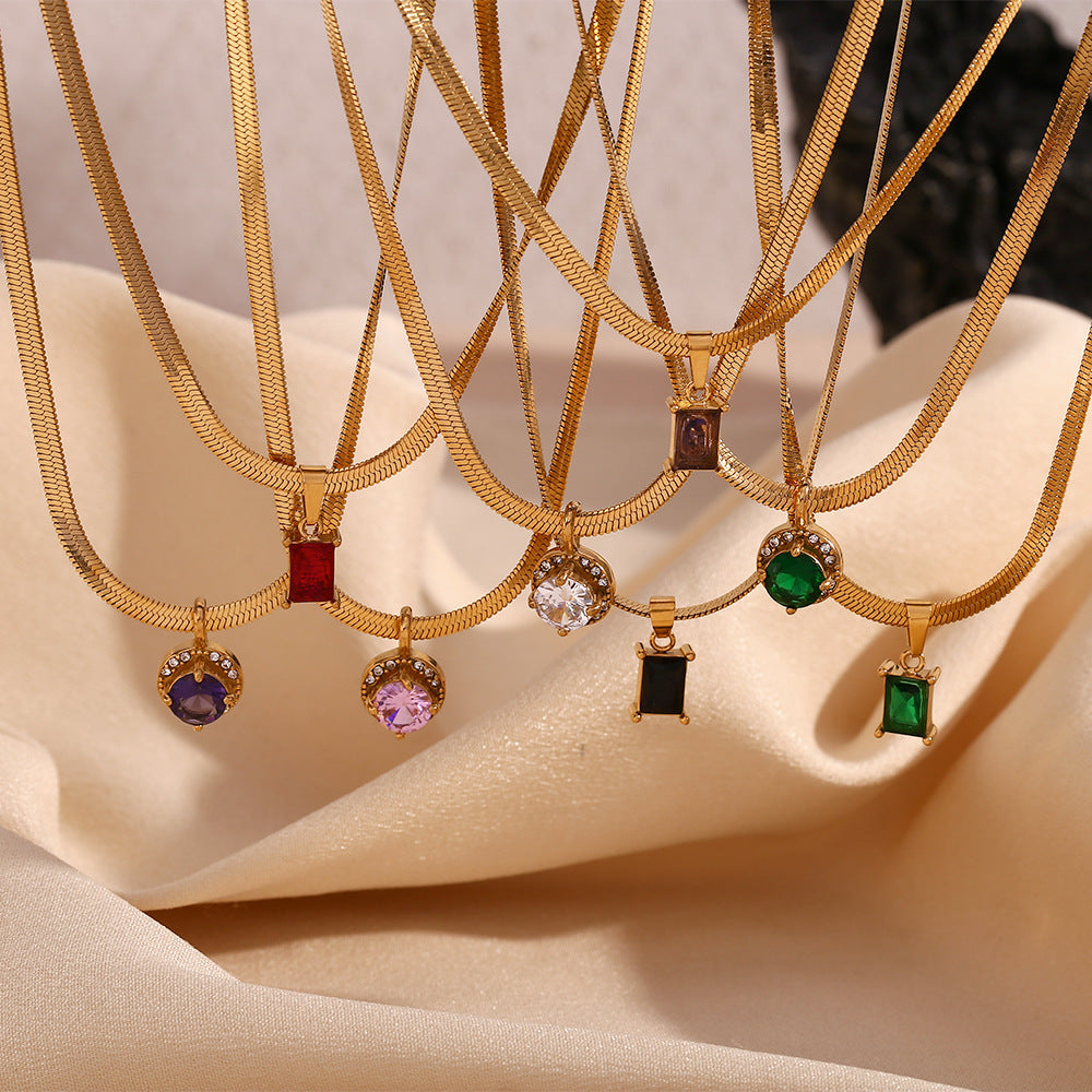 Elegant 18K Gold Plated Square Geometric Stainless Steel Snake Chain Necklace with Cubic Zirconia Titanium Steel Pendant for Women