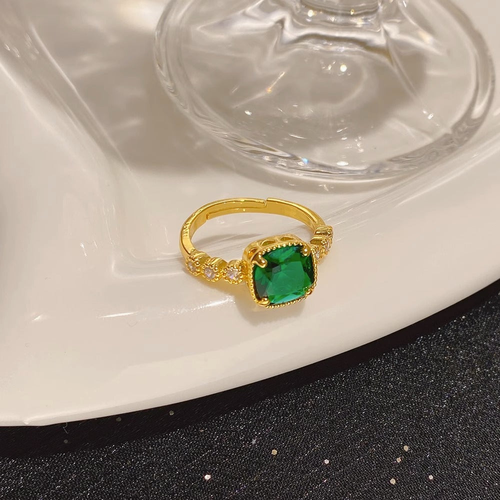 Anello minimalista a forma di lettera in rame con finitura placcata per donne e uomini