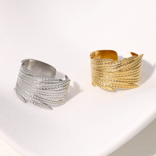 Anello regolabile in acciaio al titanio a forma di piuma per dito indice, anello unisex di moda in stile vintage con finitura placcata