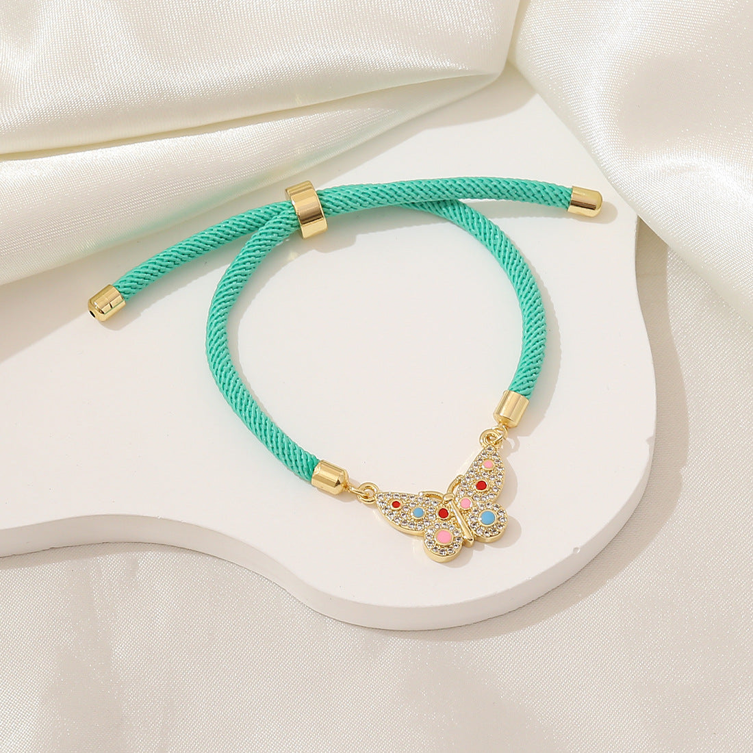 Personalized Butterfly-Shaped Gold-Plated Brass Bracelet with Adjustable Pull Chain
