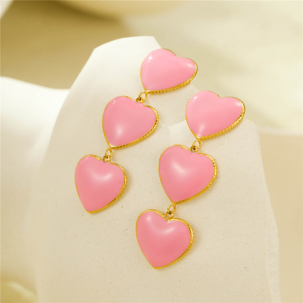 Pendientes de acero inoxidable en forma de corazón, estilo francés vintage, con baño de oro de 18 quilates y acabado esmaltado