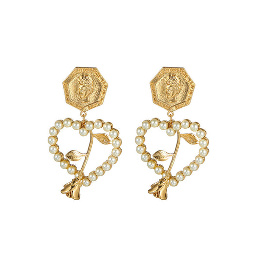 Orecchini Minimalisti Eleganti a Cuore Floreale in Lega con Perla e Perno in Argento Sterling 925