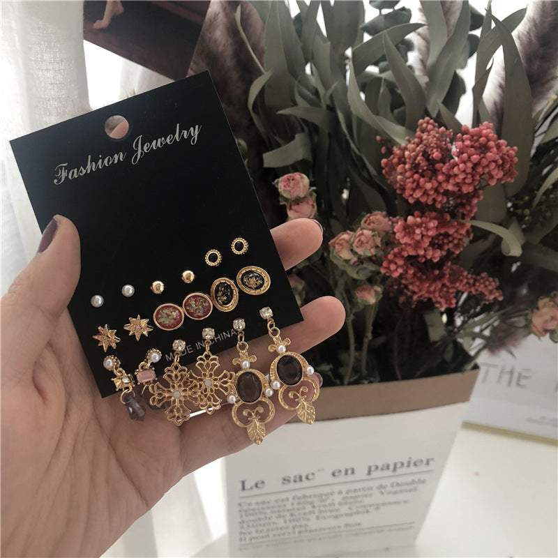 Minimalist Sweet Geometric Floral Micro-inlay Crystal Alloy Earrings for Women