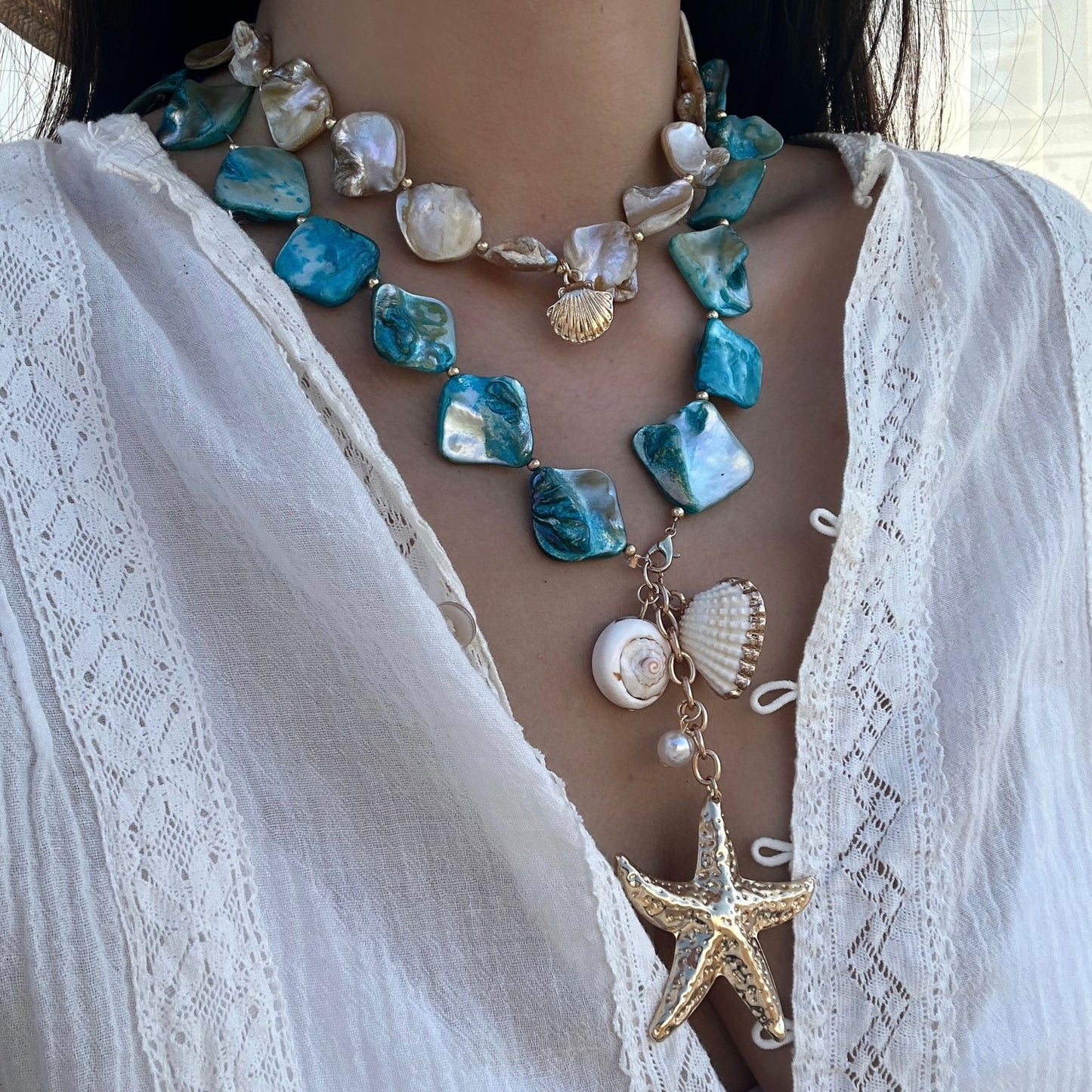 Sweet Geometric Star Zinc Alloy Plated Necklace with Irregular Shell and Starfish Pendant for Women