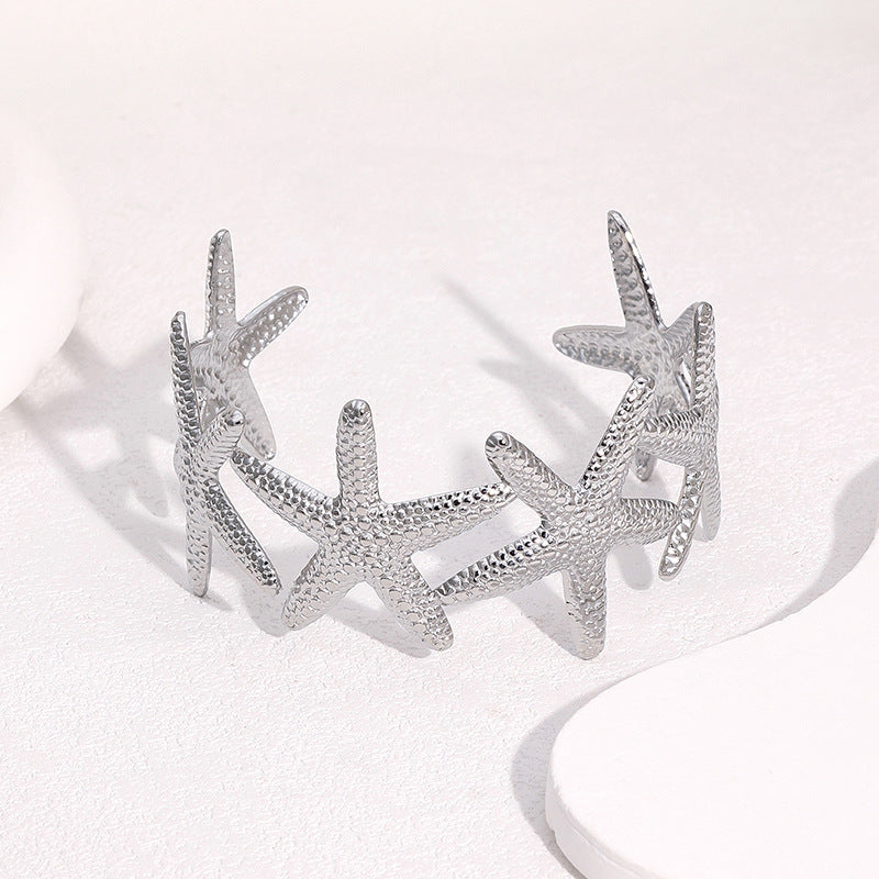 Minimalist 18K Gold Plated Stainless Steel Open Cuff Bracelet with Starfish Design