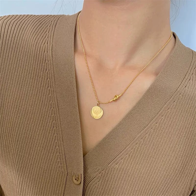 Minimalist Cool Style Letter-Shaped Titanium Steel Pendant Necklace for Women with Round Bead Chain