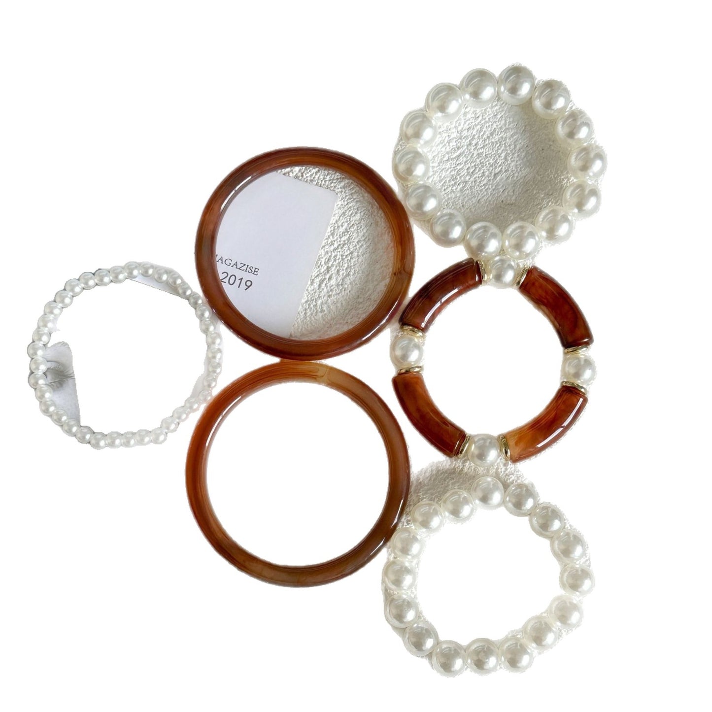 Minimalist Geometric Acrylic Bracelet Set with Imitation Pearl and Drip Oil Finish