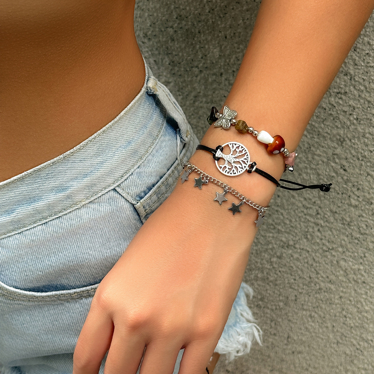 Conjunto de pulseras de aleación vintage bohemias con forma de estrella, borlas y detalles de cadena para mujer